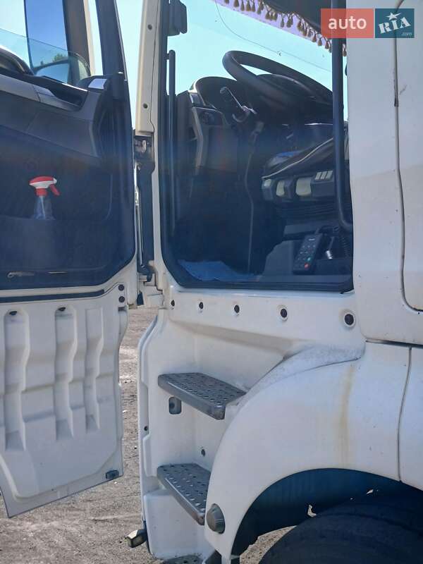 Контейнеровоз MAN 26.440 2011 в Терновке