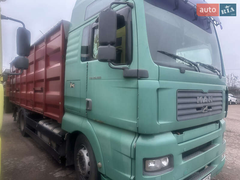 Контейнеровоз MAN 26.460 2004 в Первомайске фото Контейнеровоз MAN 26.460 2004 в Первомайске