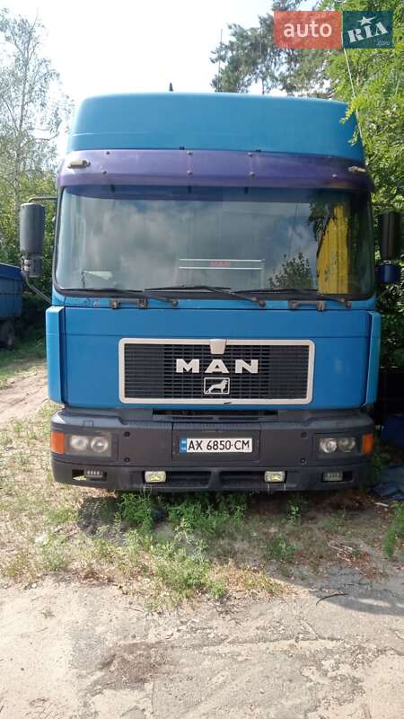 Контейнеровоз MAN 26.464 2000 в Харкові
