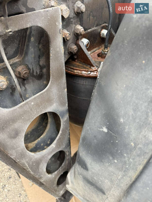 Контейнеровоз MAN 26.464 2000 в Новій Водолагі фото 5 Контейнеровоз MAN 26.464 2000 в Новій Водолагі