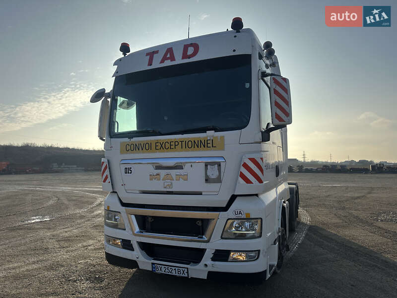 Тягач MAN 26.480 2008 в Волочиске