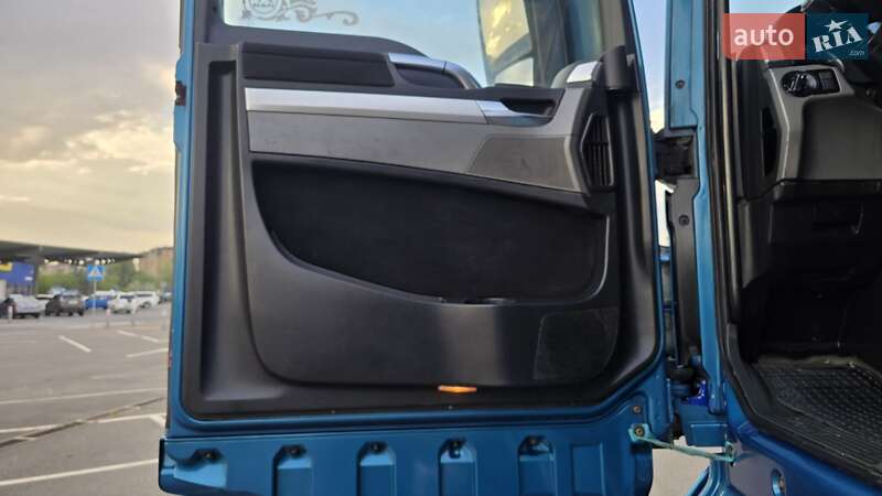 Шасі MAN 26.480 2009 в Кривому Розі