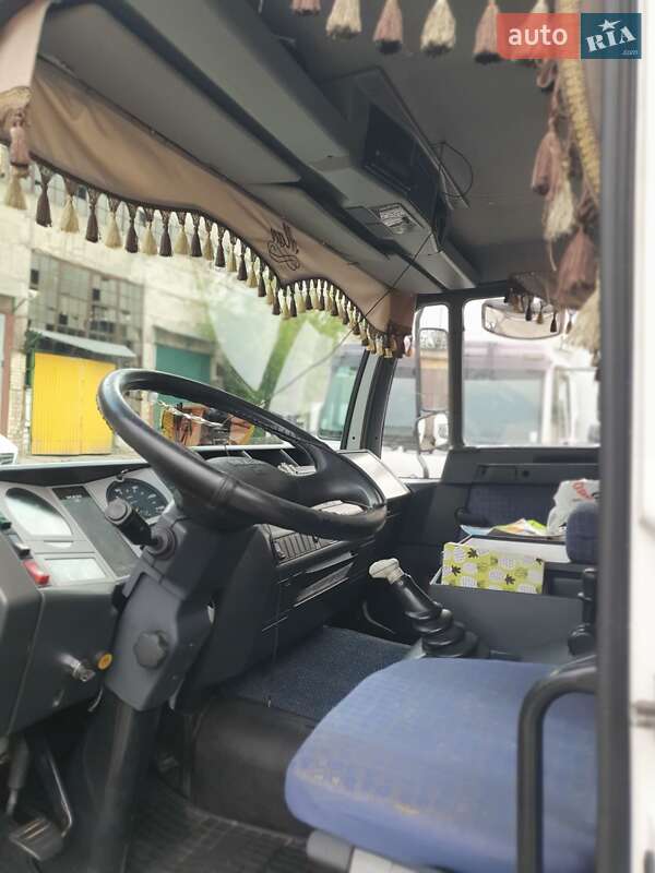 Вантажний фургон MAN 8.163 2001 в Києві фото 8 Вантажний фургон MAN 8.163 2001 в Києві