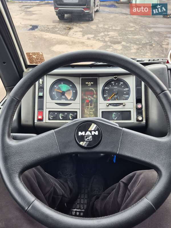 Вантажний фургон MAN 8.163 1998 в Києві