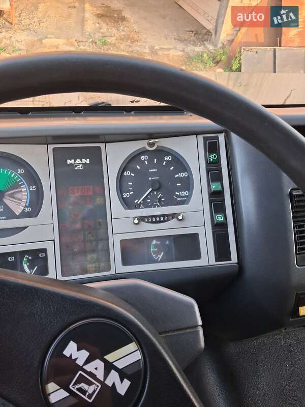 Эвакуатор MAN 8.163 2000 в Хусте