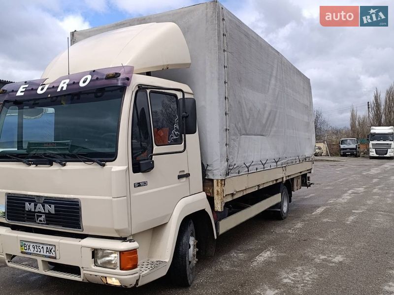 Вантажний фургон MAN 8.163 2000 в Кам'янець-Подільському