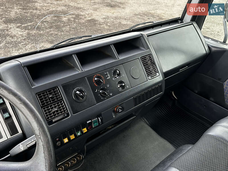 Вантажний фургон MAN 8.180 2005 в Умані