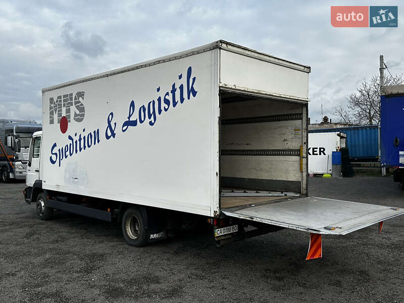 Вантажний фургон MAN 8.180 2005 в Умані