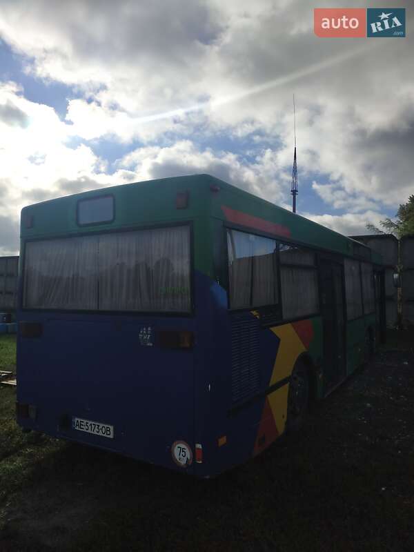 Міський автобус MAN A03 1993 в Дніпрі