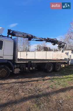 Кран-маніпулятор MAN F 2000 1999 в 