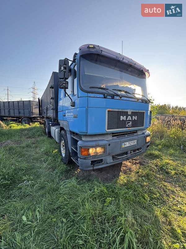 Зерновоз MAN F 2000 1998 в 