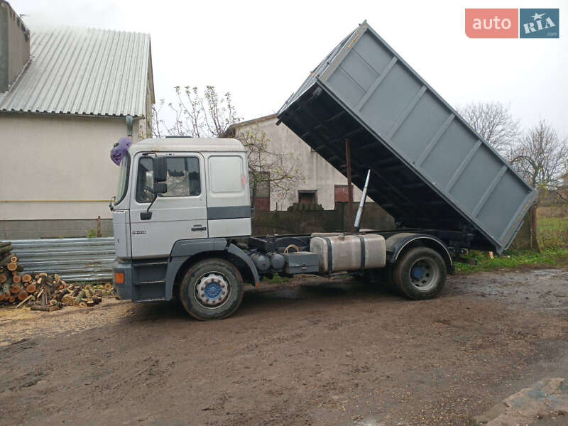 Тягач MAN F 2000 1999 в Віньківцях