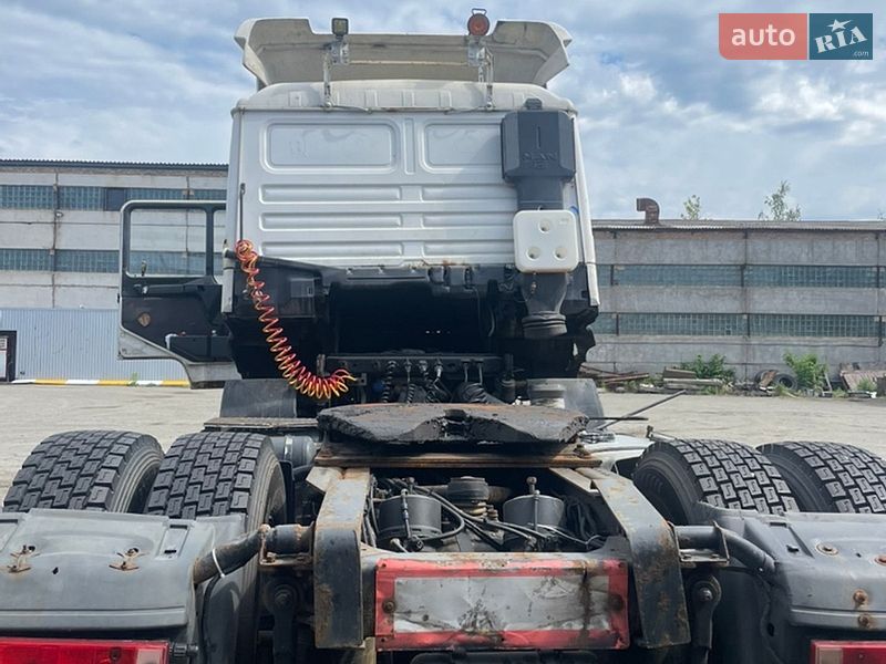 Тягач MAN F 2000 2001 в Бородянке