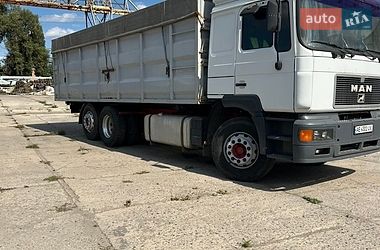 Контейнеровоз MAN F 2000 1993 в Полтаве