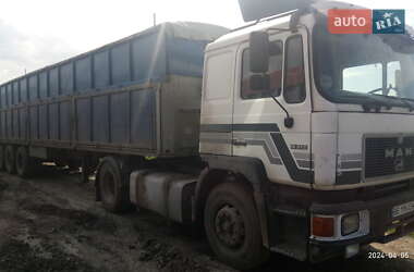 Тягач MAN F 90 1991 в Казанке