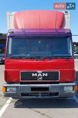 Вантажний фургон MAN L 2000 2002 в 