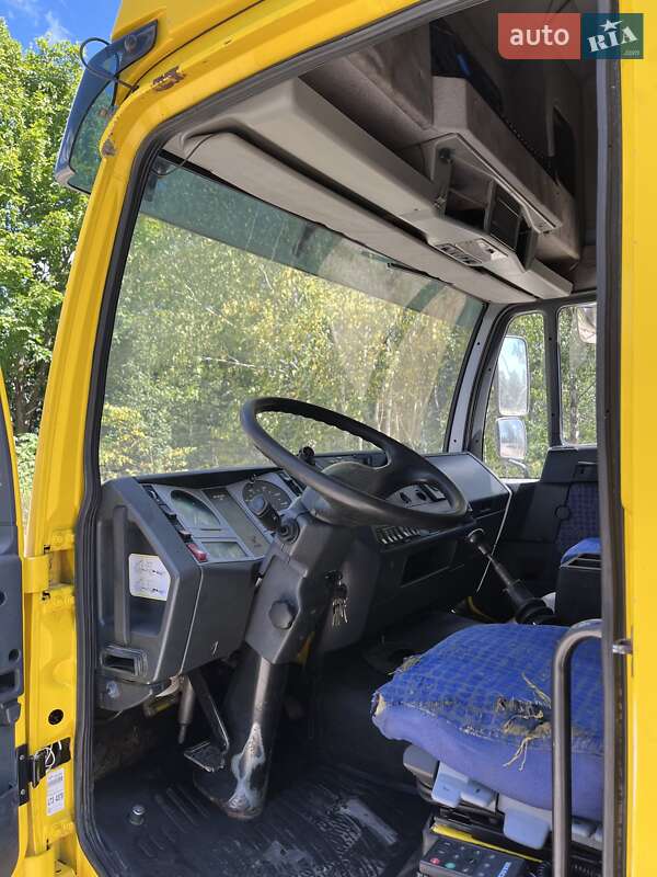 Евакуатор MAN L 2000 2003 в Звягелі