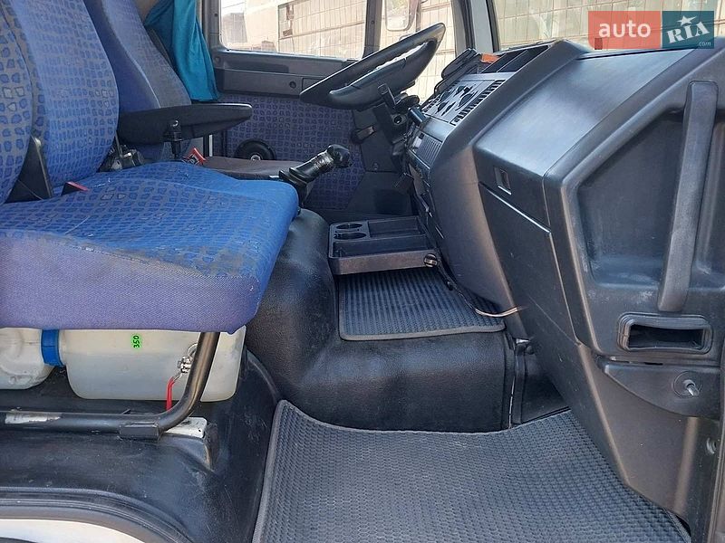 Грузовой фургон MAN L 2000 2004 в Малой Виске