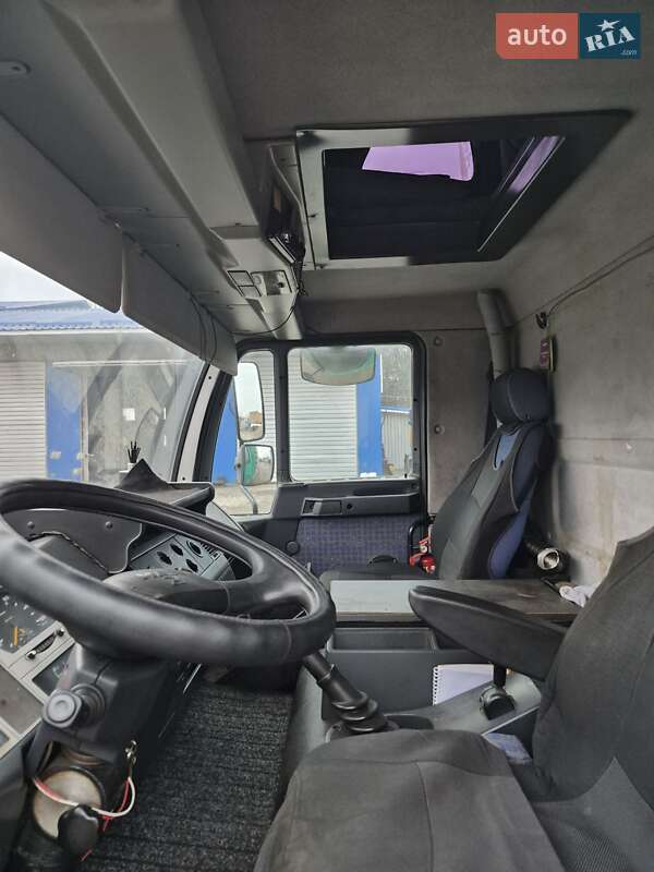 Тентованый MAN LE 12.220 2004 в Виннице