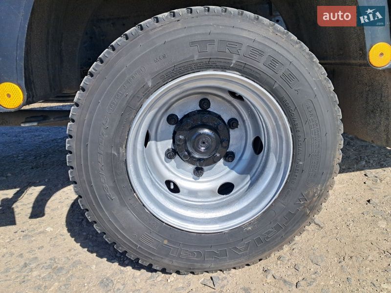 Грузовой фургон MAN LE 180 2001 в Хмельницком