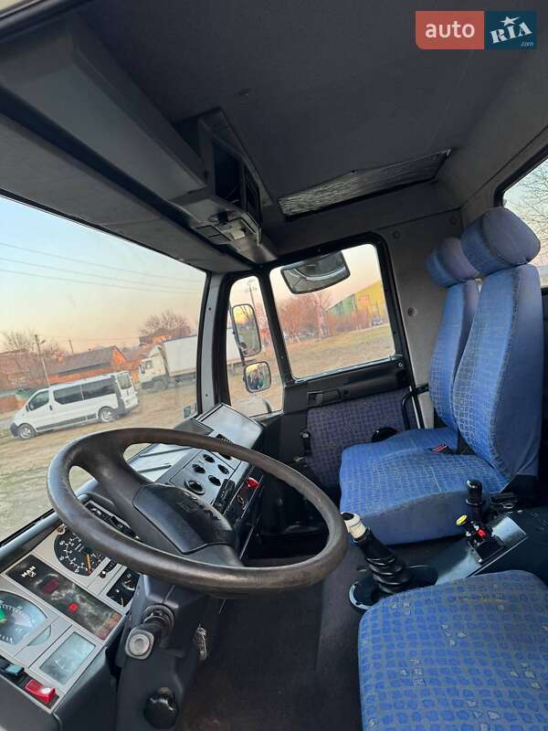 Самосвал MAN LE 8.180 2005 в Черновцах