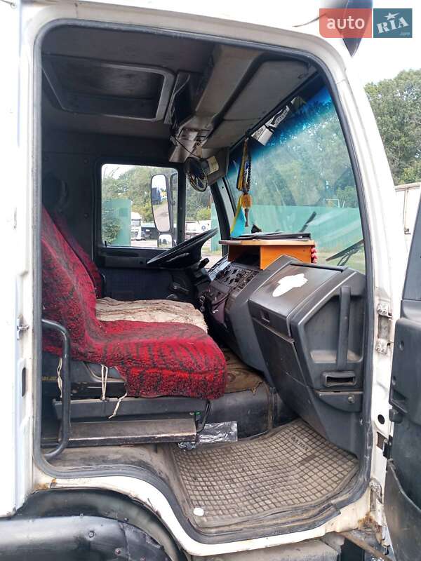 Грузовой фургон MAN LE 8.180 2002 в Виннице
