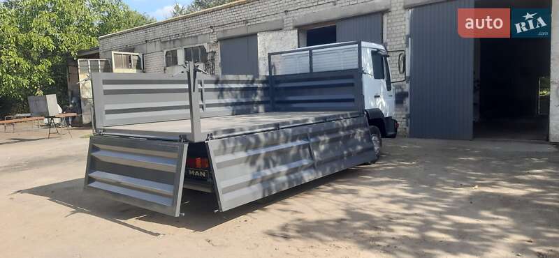 Самосвал MAN LE 8.180 2004 в Новомосковске