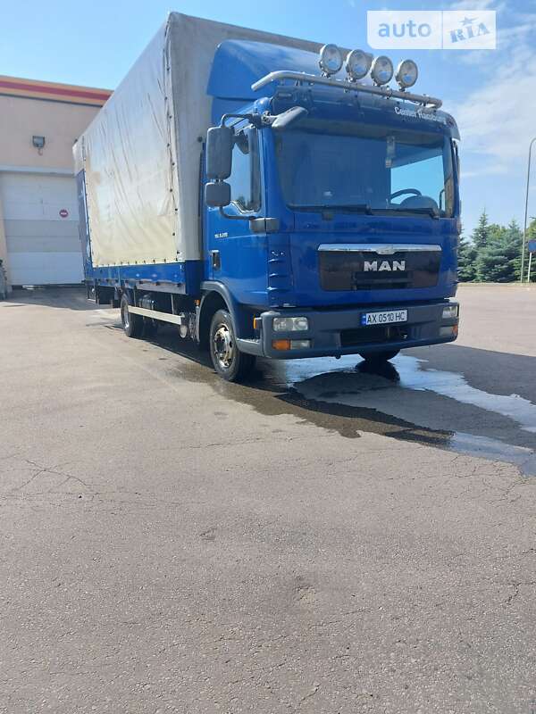 Тентований MAN LE 8.220 2013 в 