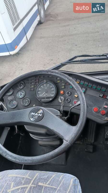 Міський автобус MAN NL 202 1997 в Горішніх Плавнях фото 8 Міський автобус MAN NL 202 1997 в Горішніх Плавнях