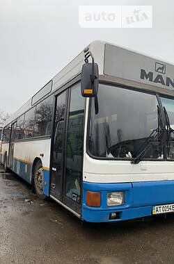 Городской автобус MAN NL 202 1996 в Ивано-Франковске
