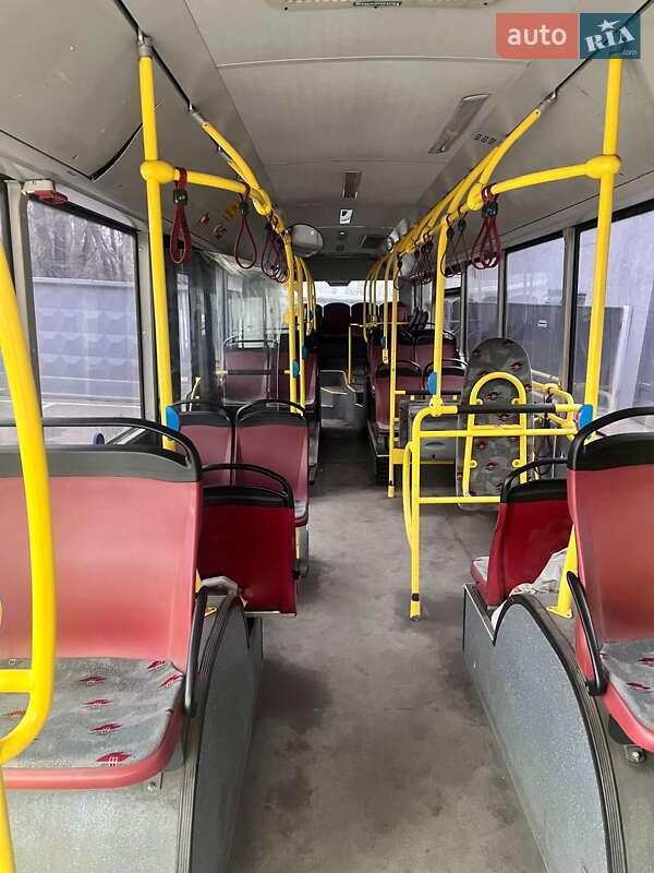 Городской автобус MAN NL 273 2009 в Кривом Роге