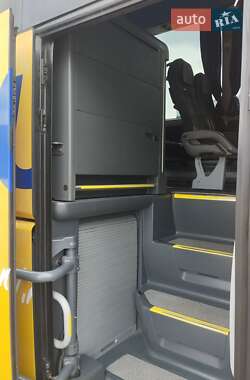 Туристичний / Міжміський автобус MAN R08 2016 в 