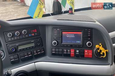 Туристичний / Міжміський автобус MAN R08 2015 в 
