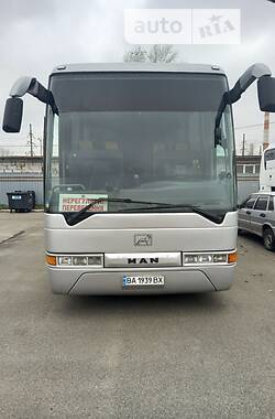 Туристический / Междугородний автобус MAN S 2000 2001 в Киеве