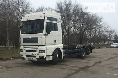 Контейнеровоз MAN TGA 2003 в 