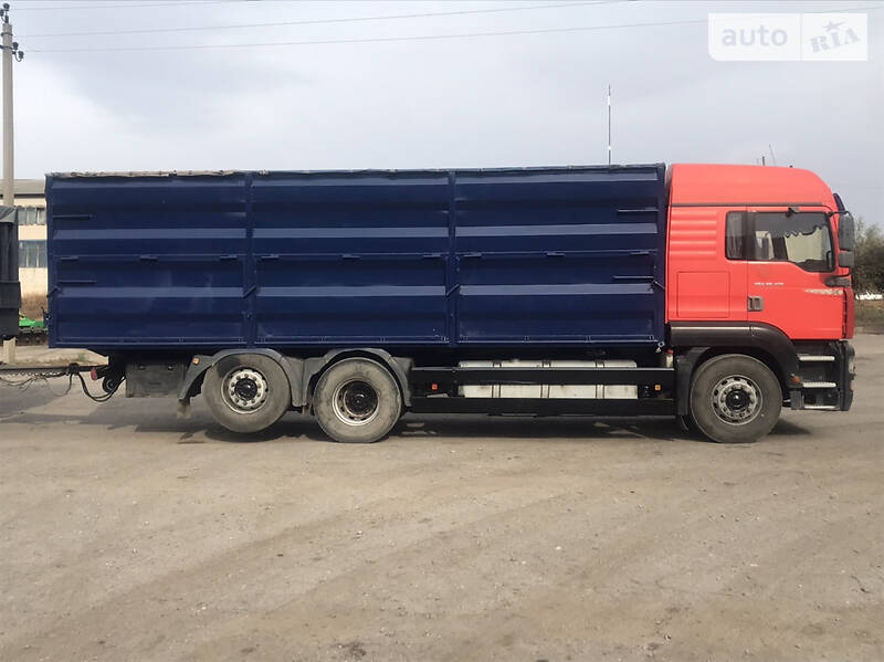 Контейнеровоз MAN TGA 2003 в Сватово