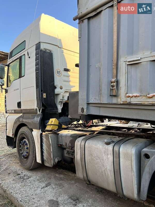 Зерновоз MAN TGA 2006 в Николаеве