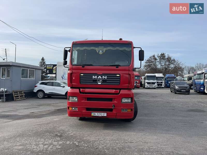 Контейнеровоз MAN TGA 2004 в Вінниці