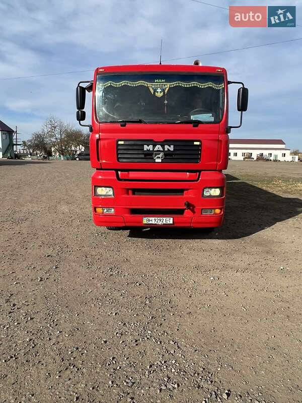 Контейнеровоз MAN TGA 2004 в Вінниці