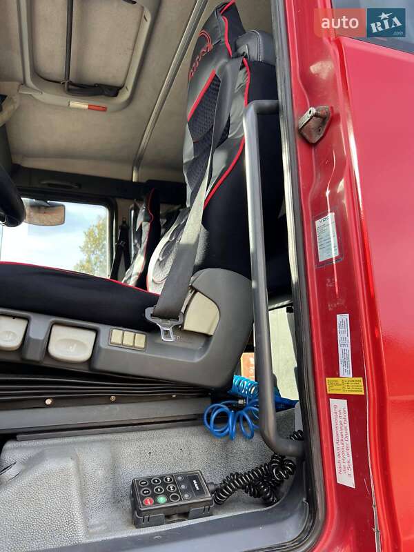 Контейнеровоз MAN TGA 2004 в Вінниці