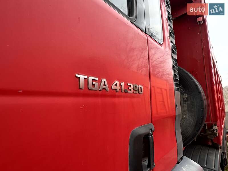 Самоскид MAN TGA 2005 в Дніпрі