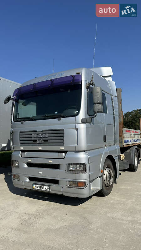 Тягач MAN TGA 2006 в Києві