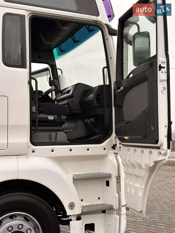 Тягач MAN TGA 2008 в Хусте