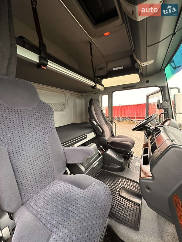 Тягач MAN TGA 2008 в Хусте