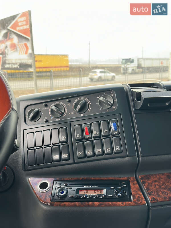 Тягач MAN TGA 2008 в Хусте