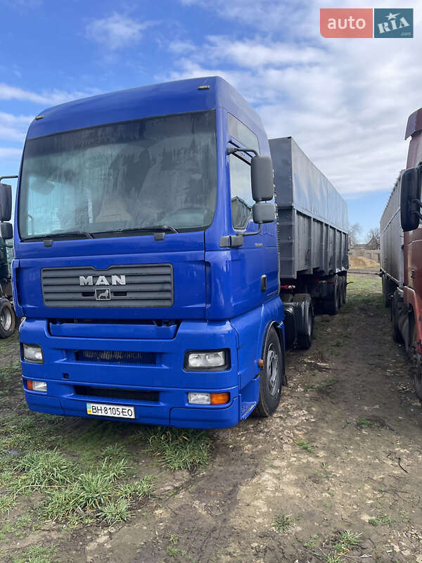 Самосвал MAN TGA 2005 в 