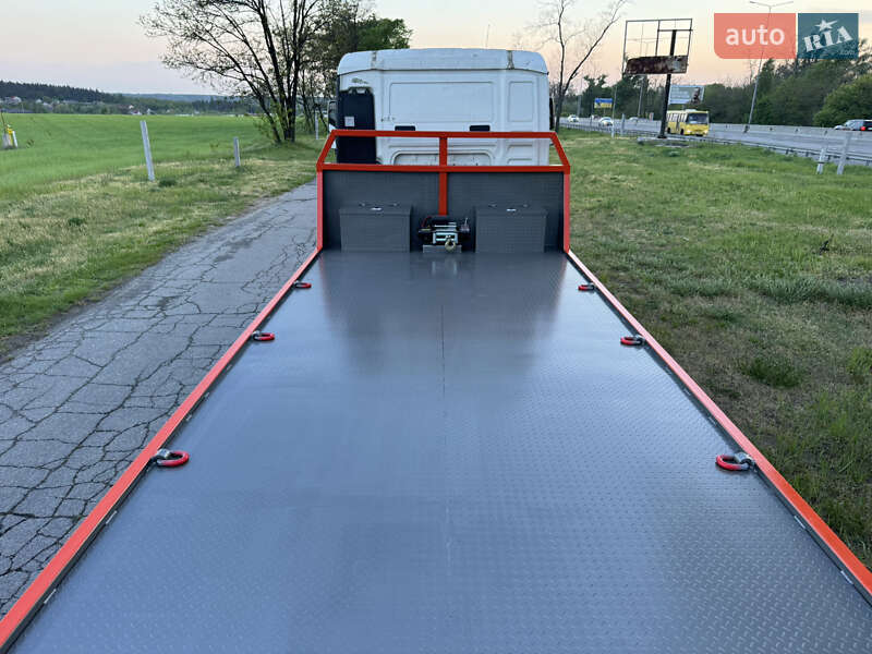 Платформа MAN TGA 2008 в Києві