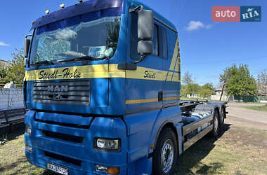 Контейнеровоз MAN TGA 2004 в Харькове