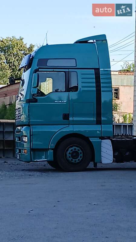 Зерновоз MAN TGA 2007 в Могилев-Подольске