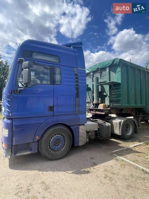 Зерновоз MAN TGA 2004 в Братском